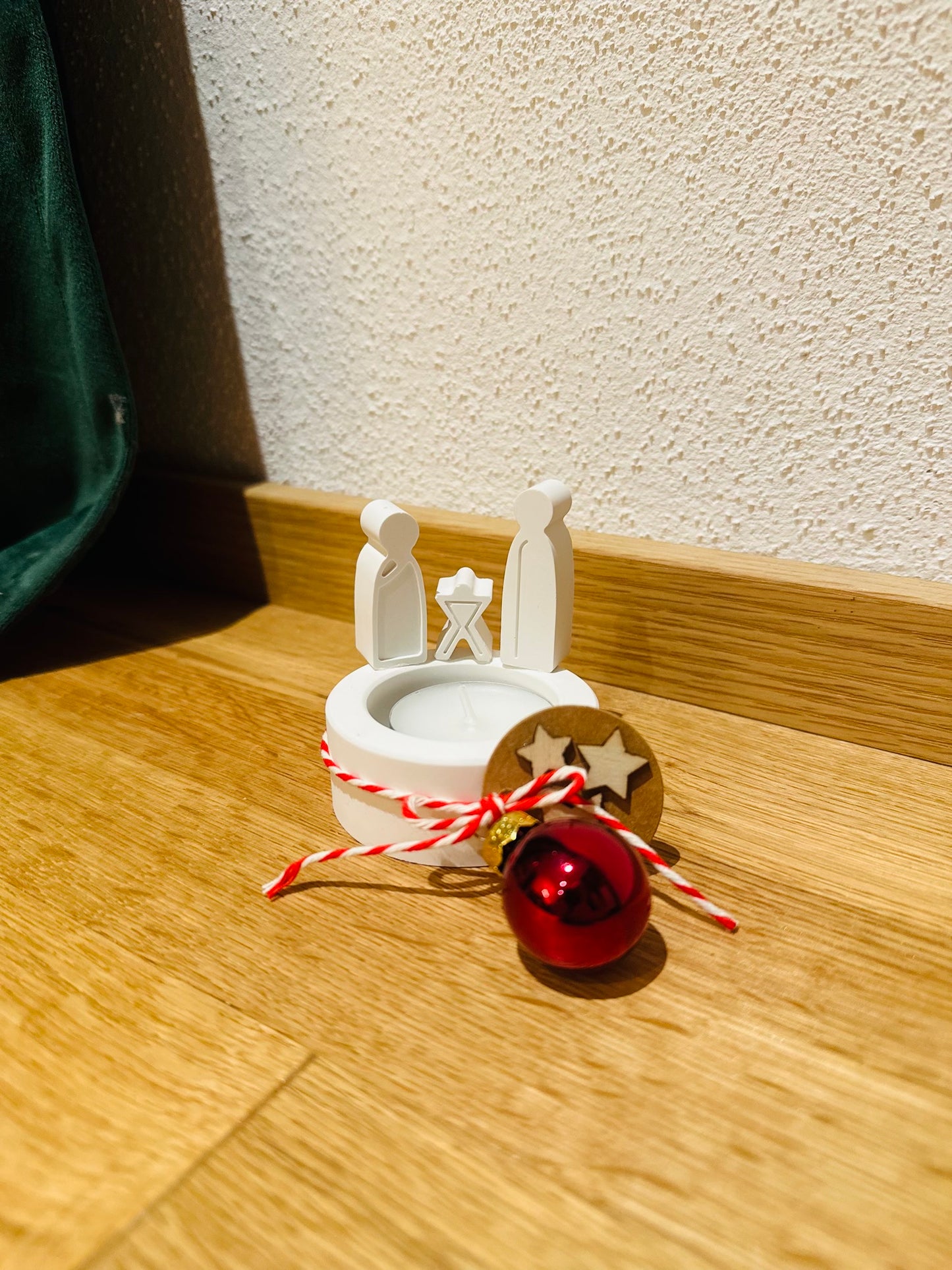 Teelichthalter Krippe